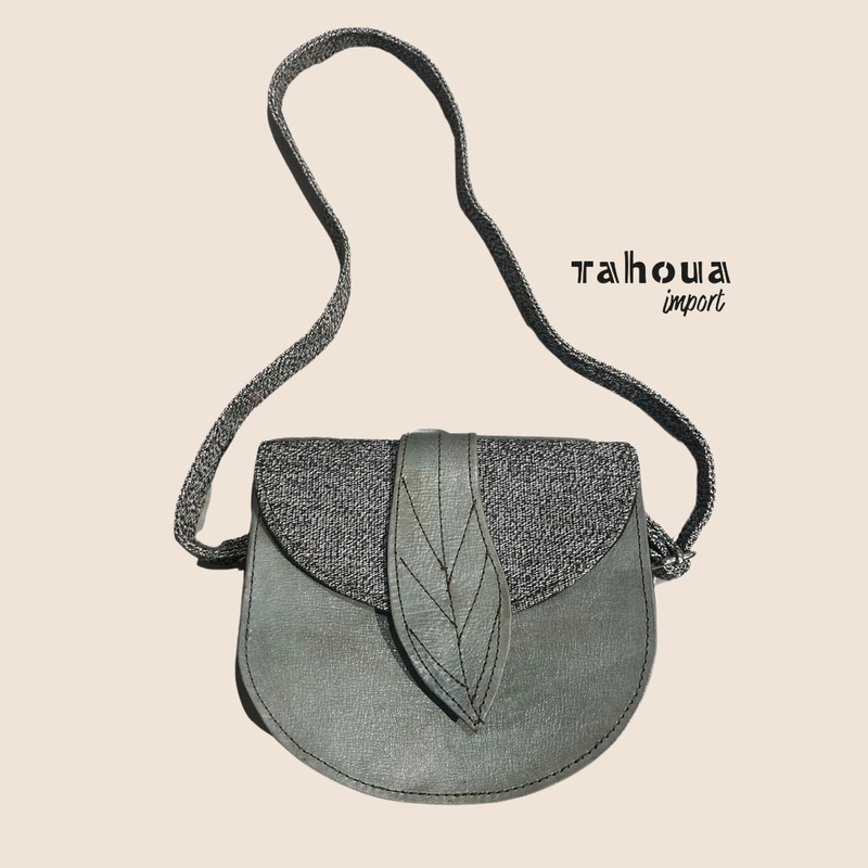 Tasche mit Blattverschluss – Graublau