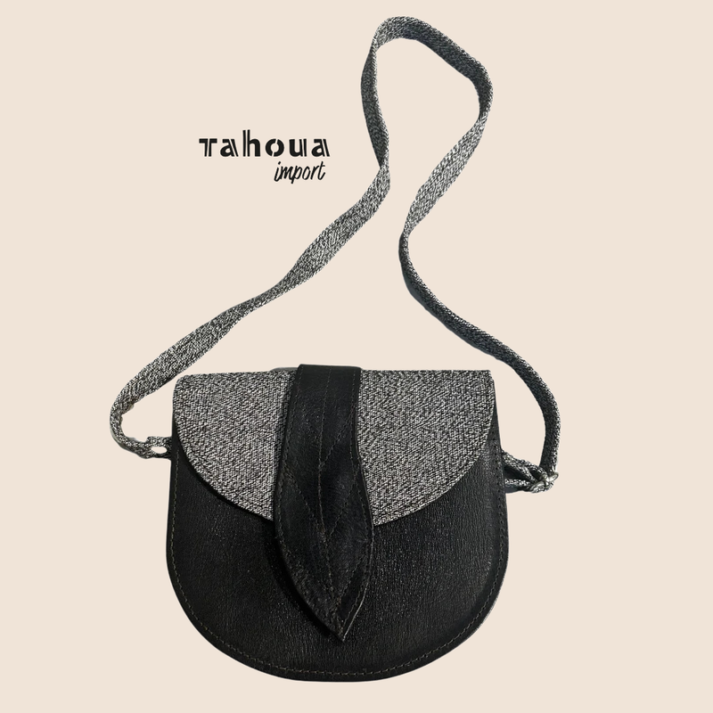 Tasche mit Blattverschluss – Schwarz