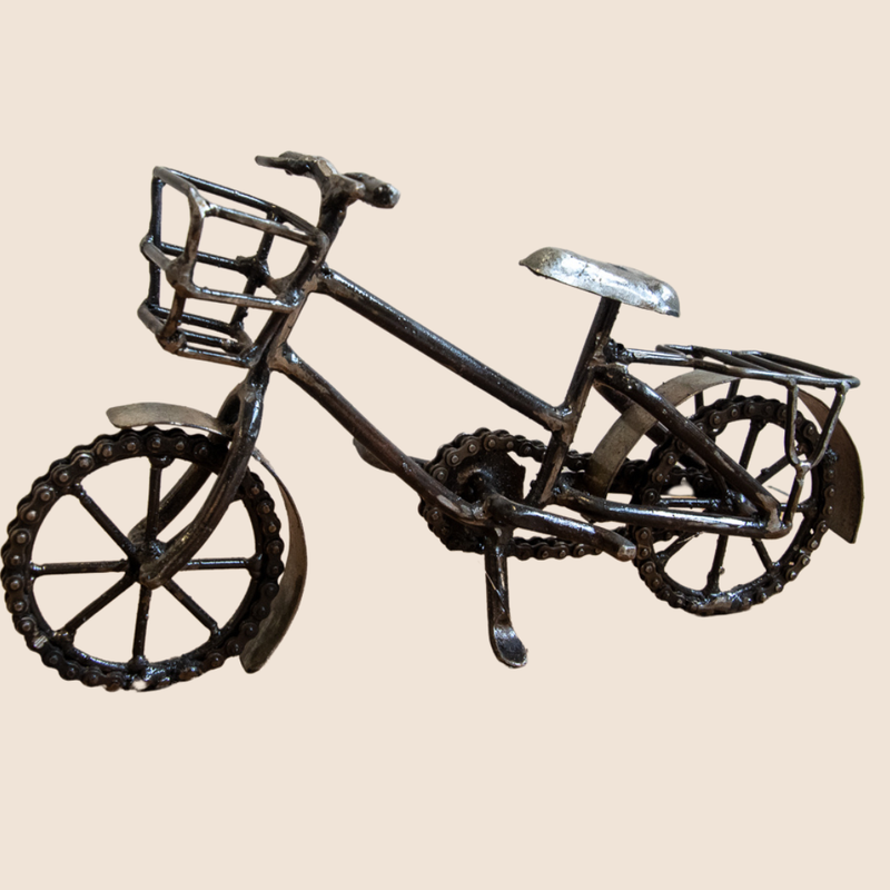 Recyceltes Metall: Fahrrad