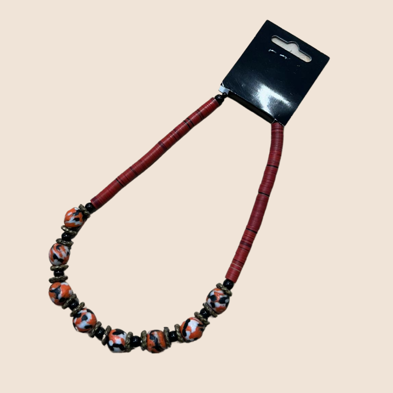 Red baquelit necklace with orange beads